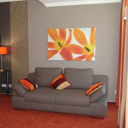 Hotel M13
