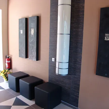 Hotel M13 Riol