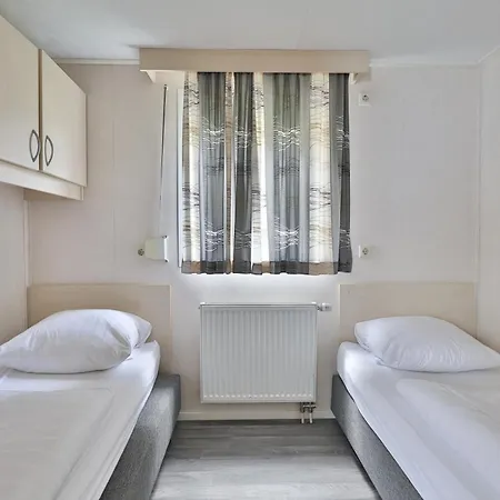 Hotel M13 3*