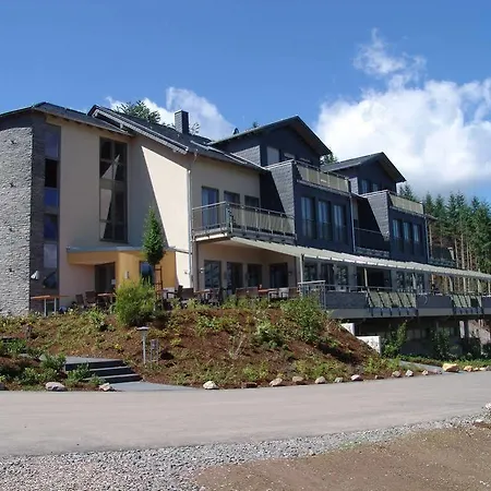 Hotel M13